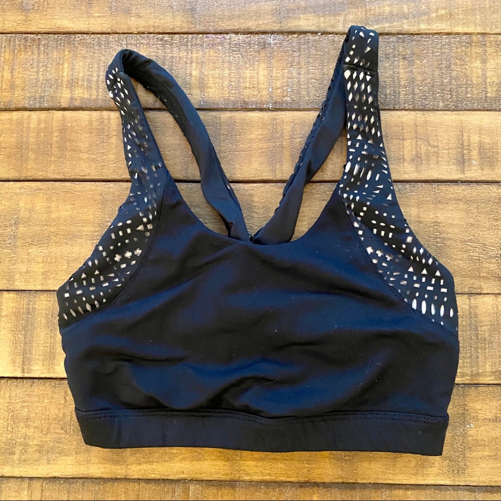 Alo Yoga black lasercut cross-back sports bra XS